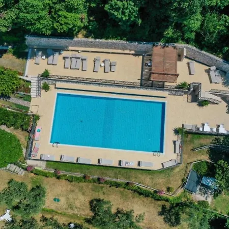 Lägenhet Flat In Garden Resort, Malcesine, Italy