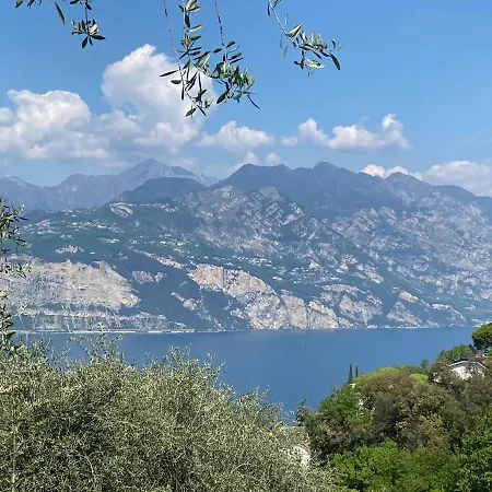 Flat In Garden Resort, Malcesine, Italy Apartment Malcesine