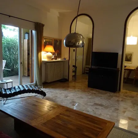 Flat In Garden Resort, Malcesine, Italy Apartment Malcesine